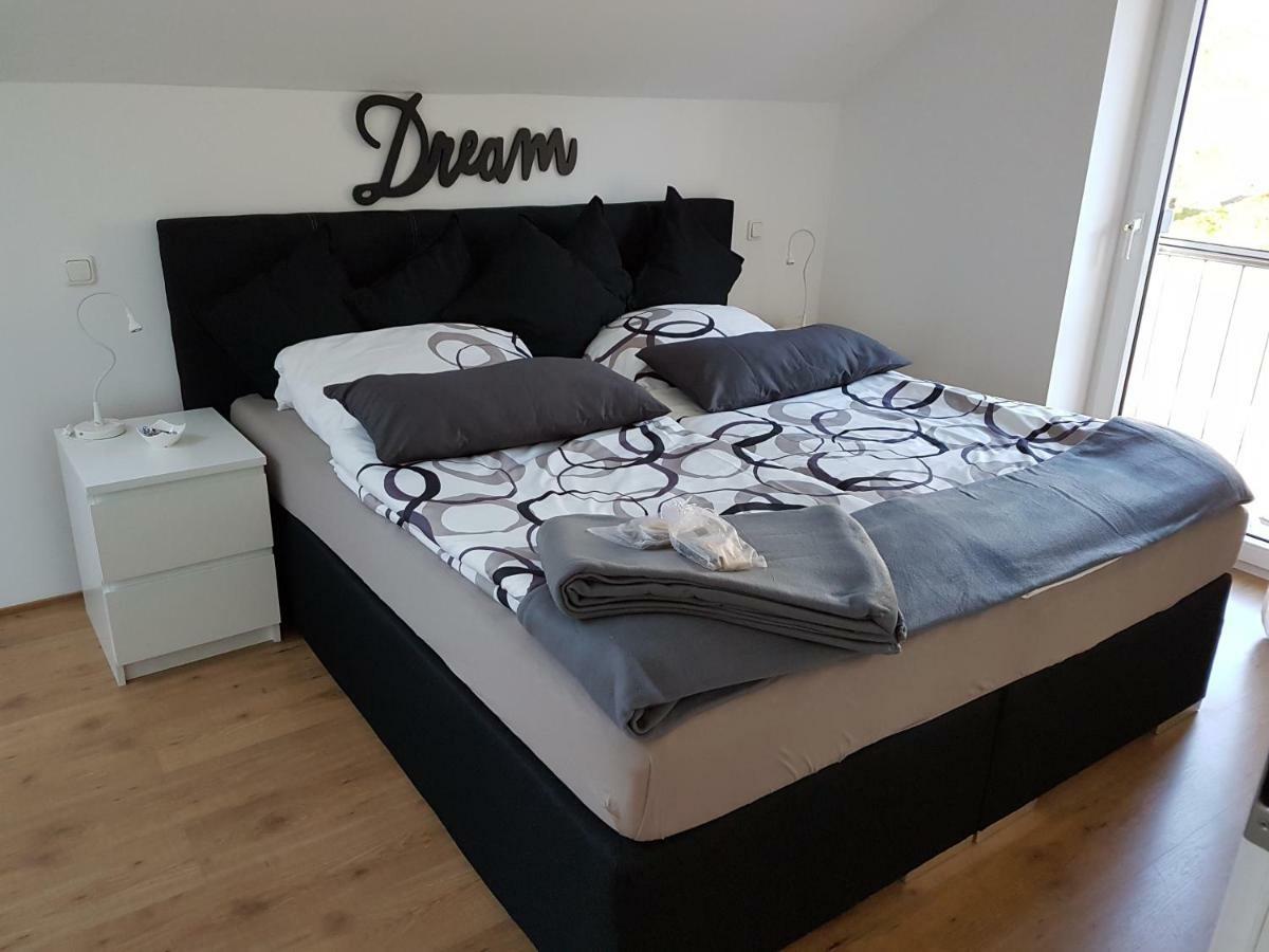 Haus Am Hang; Ferienwohnung Fernblick ชตอลแบร์ก ภายนอก รูปภาพ